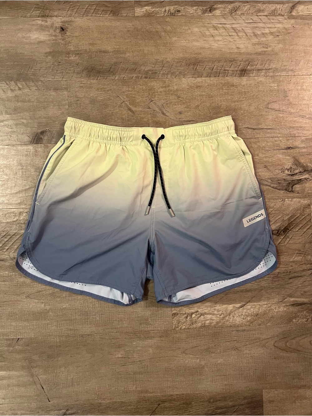 Legends Shorts Mens L Yellow Blue Ombre Lined Athletic Running Swim Trunks